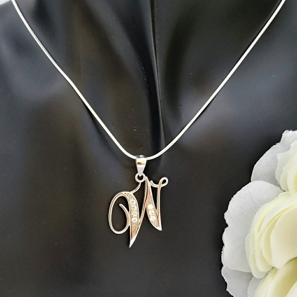 🥰 Perfect Sparkle Initial NECKLACE - Picture 5 of 8